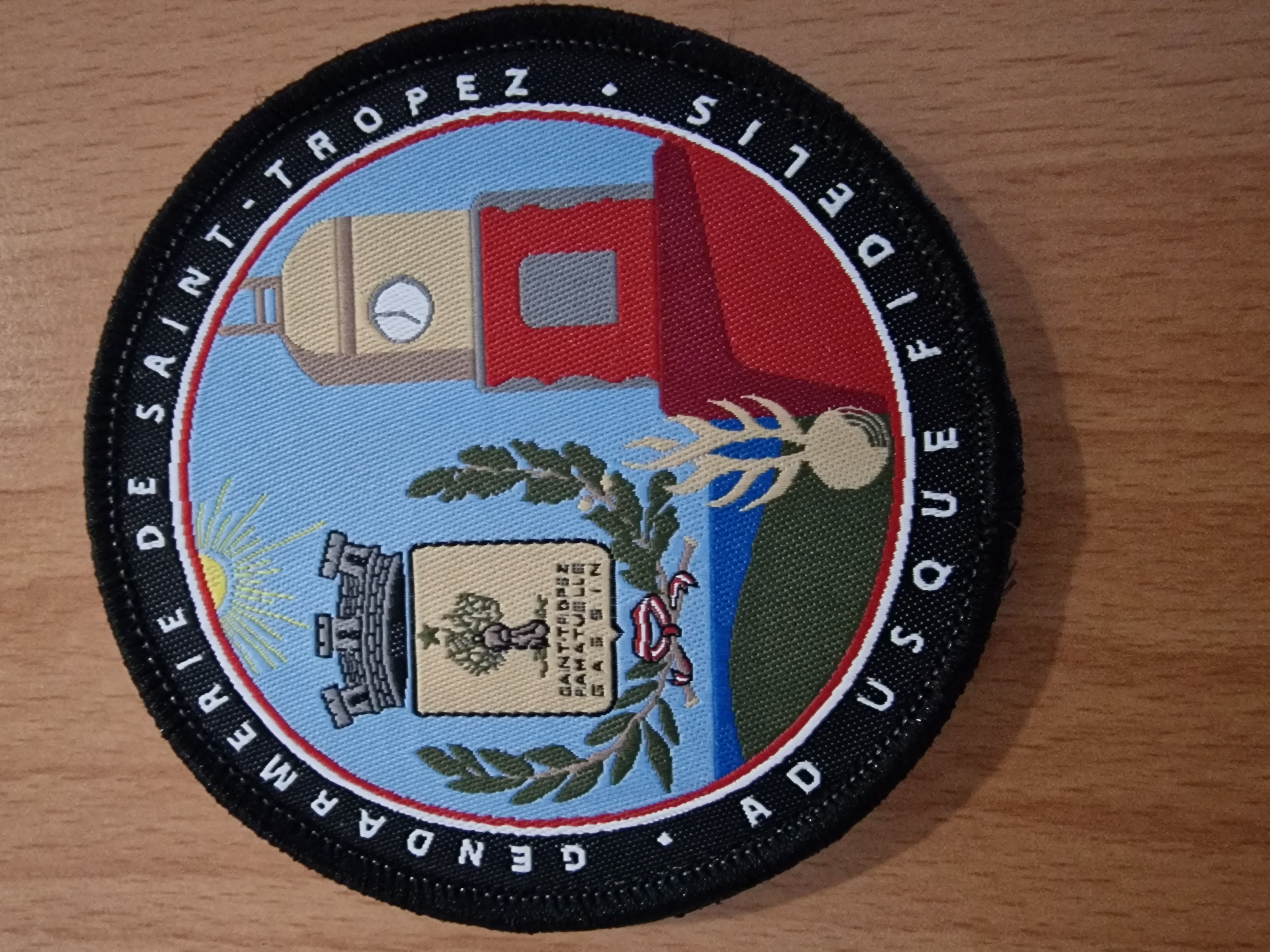WANTED : Gendarmerie St Tropez